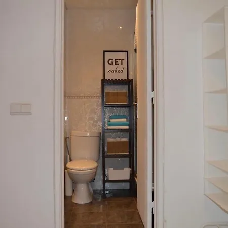 Cosy Near Carcavelos And Beach Appartement Parede