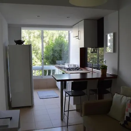 Cosy Near Carcavelos And Beach Appartement *