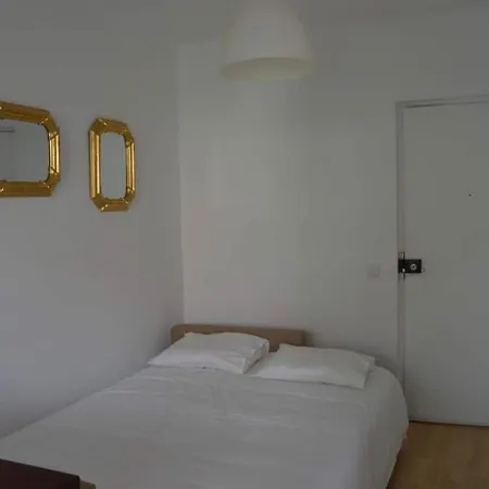 Cosy Near Carcavelos And Beach Appartement